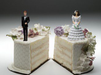 When couples can’t work out agreements regarding spousal support in Colorado divorce, the court will resolve the disputed issues. Contact us for superior representation in your divorce.